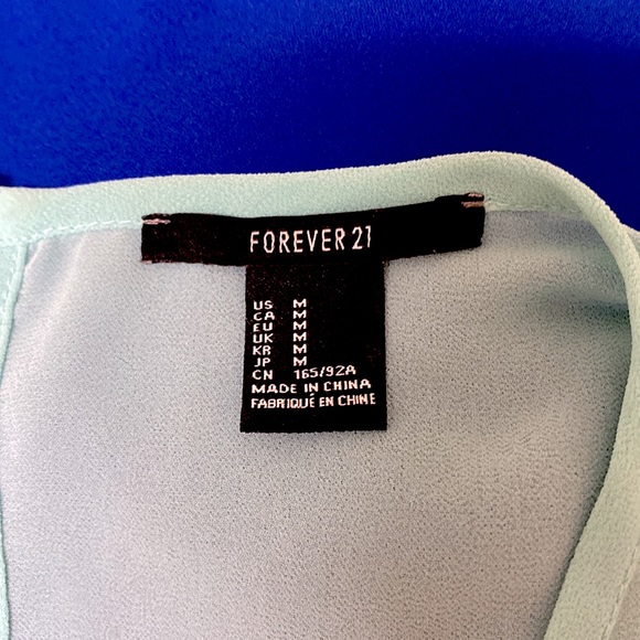 Forever 21 NWOT Blue Colorblock Sleeveless Top - Picture 6 of 11